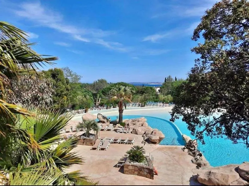 Apartment Appt Climatise De Charme-Moderne - Vue Mer Club Vacances Restanques Golfe Saint-Tropez - Les Roses - Grimaud