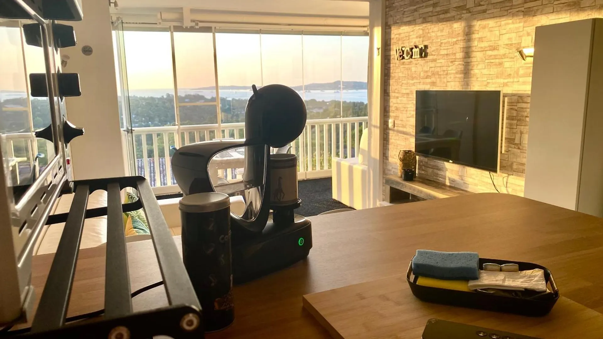 Appt Climatise De Charme-Moderne - Vue Mer Club Vacances Restanques Golfe Saint-Tropez - Les Roses - Grimaud 0*,  France